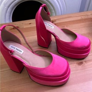 Steve Madden Charlize platform heels
